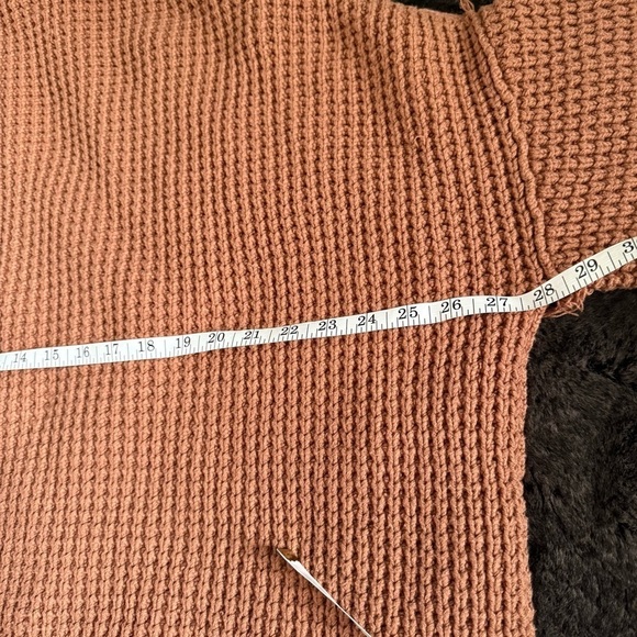 Free People Pullover Waffle knit sweater Oversized Orange Brown Distressed L - Picture 10 of 15